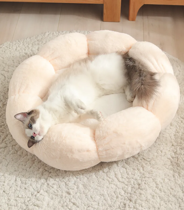 Plush Flower Pet Nest Bed