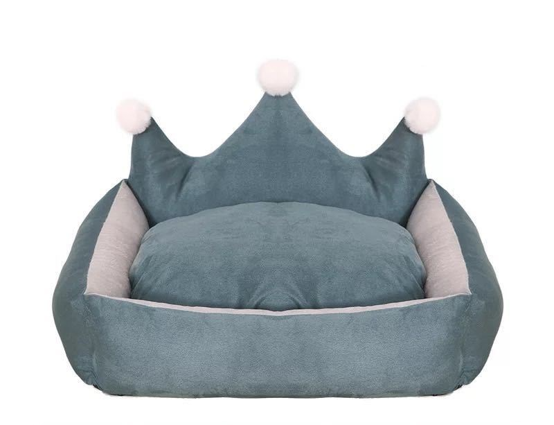 Crown Nest Pet Bed